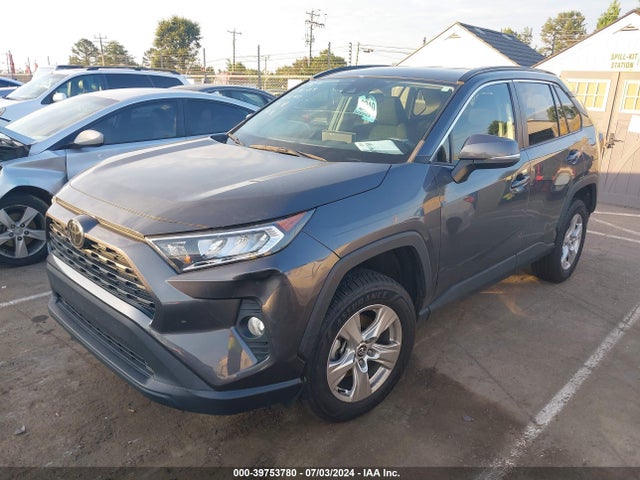 Toyota Rav4 Xle 2020 2T3W1RFV4LW091840 Image 2