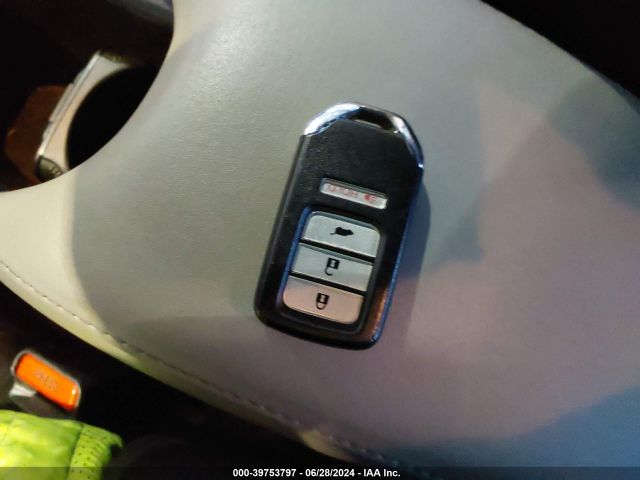 3CZRU6H57JM732245 Honda HR-V EX