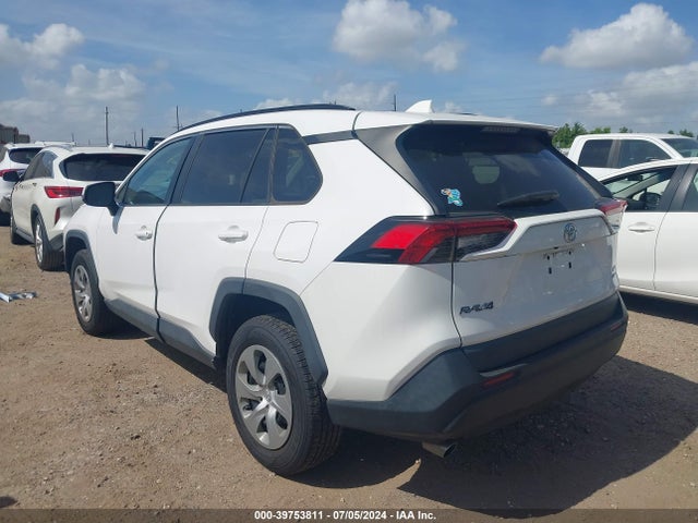 Toyota RAV4 LE 2019 2T3G1RFV6KW035563 Image 3