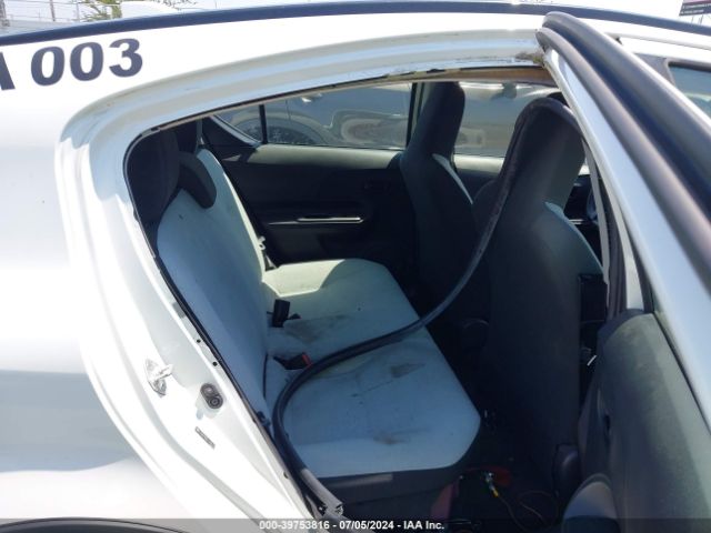 JTDKDTB33J1600142 Toyota Prius C One