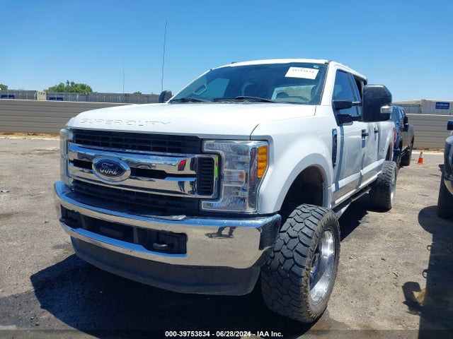 Ford F-250 Xlt 2017 1FT7W2B60HED43724 Image 2