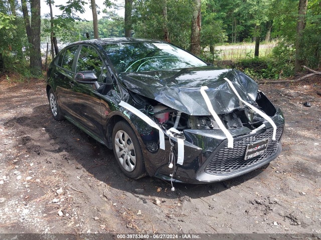 Toyota COROLLA LE 2021 5YFEPMAE7MP258899 головне зображення