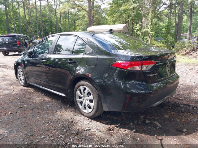 Toyota COROLLA LE 2021 5YFEPMAE7MP258899 Image 3