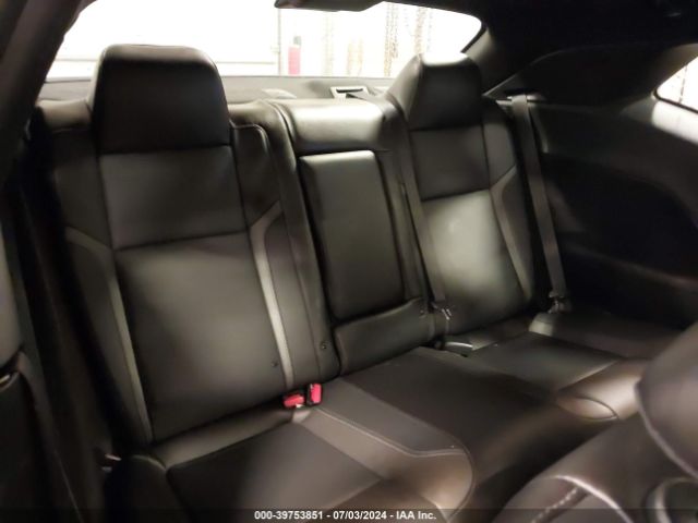 2C3CDZGG7KH612725 Dodge Challenger Sxt Awd
