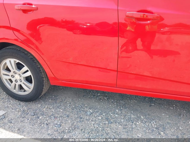 Chevrolet Sonic Lt Auto 2015 1G1JC5SH6F4178100 Image 12