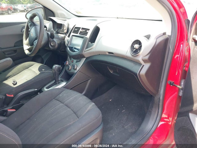 Chevrolet Sonic Lt Auto 2015 1G1JC5SH6F4178100 Image 5