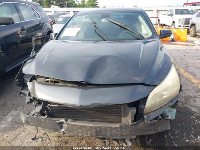 1G11E5SL6EF298156 Chevrolet MALIBU 2LT