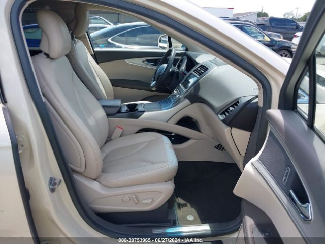 2LMPJ6JR5JBL20684 Lincoln Mkx Premiere