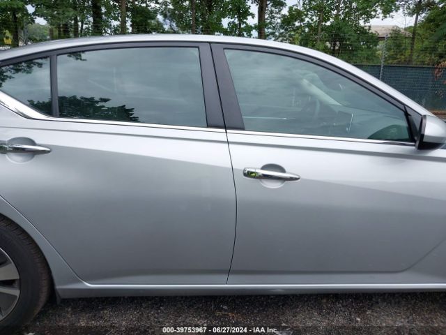 1N4BL4DVXNN385466 Nissan Altima Sv Fwd