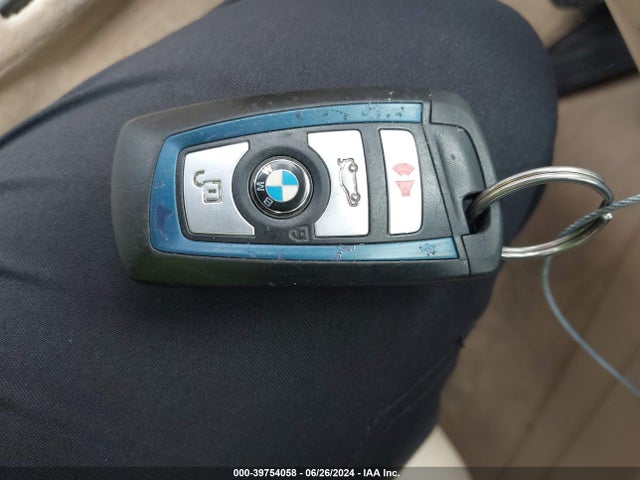 WBA8G5C52GK443135 BMW 328i Xdrive