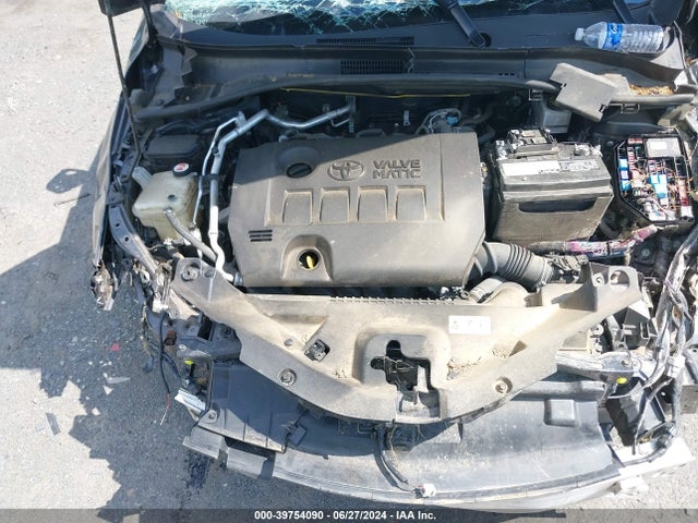 Toyota C-HR XLE 2019 JTNKHMBX7K1060644 Image 10