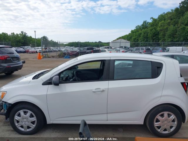 1G1JA6SH4F4120417 Chevrolet Sonic Ls Auto
