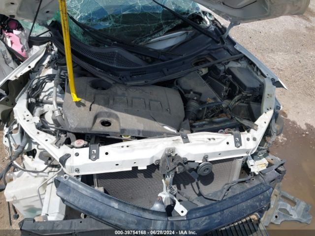 5YFBURHE7HP693720 Toyota COROLLA LE