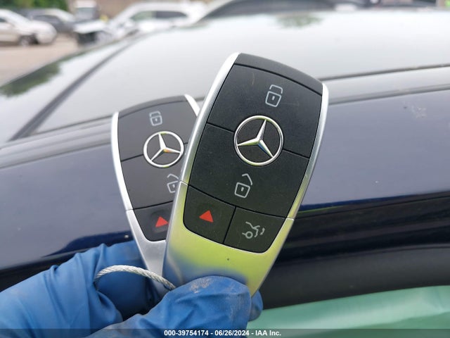 55SWF8EB6LU330683 Mercedes-Benz C 300 4matic