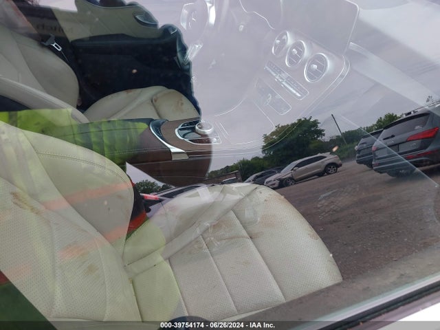 55SWF8EB6LU330683 Mercedes-Benz C 300 4matic