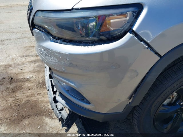 1C4PJMLX6KD321516 Jeep Cherokee Altitude 4x4