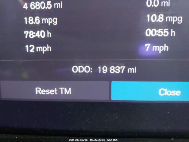 YV4L12DLXN1086250 Volvo Xc60 B5 Inscription
