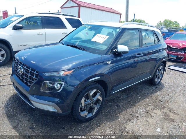 Hyundai Venue Limited 2023 KMHRC8A39PU232360 Image 2