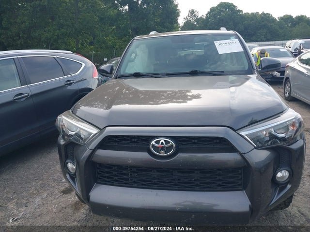 Toyota 4RUNNER SR5 2016 JTEZU5JRXG5110794 Image 12