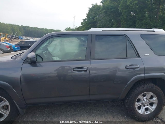 Toyota 4RUNNER SR5 2016 JTEZU5JRXG5110794 Image 14