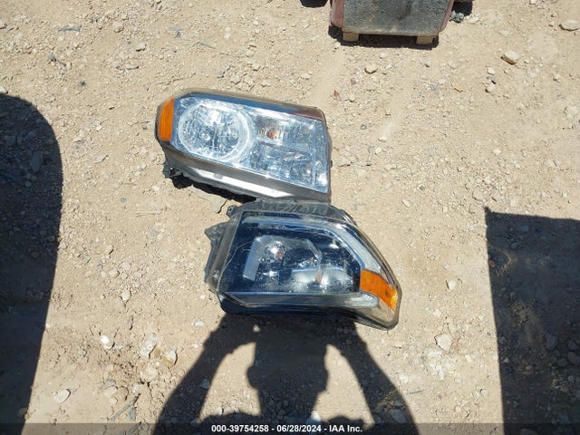 5TFHY5F17KX810485 Toyota Tundra Limited 5.7l V8