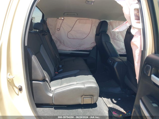 5TFHY5F17KX810485 Toyota Tundra Limited 5.7l V8