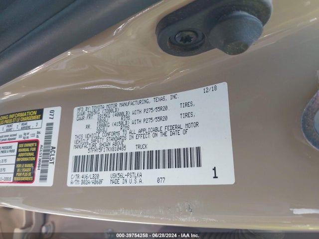 5TFHY5F17KX810485 Toyota Tundra Limited 5.7l V8