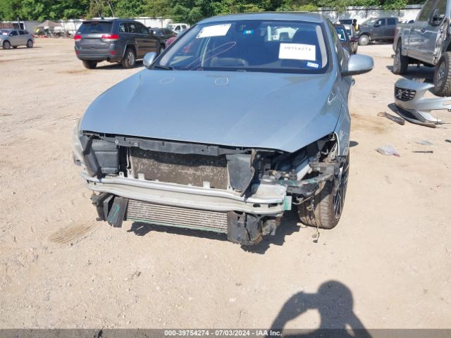 YV126MFL3H2421821 Volvo S60 T5 Dynamic