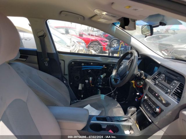 5NPE24AF8FH038551 Hyundai SONATA SE