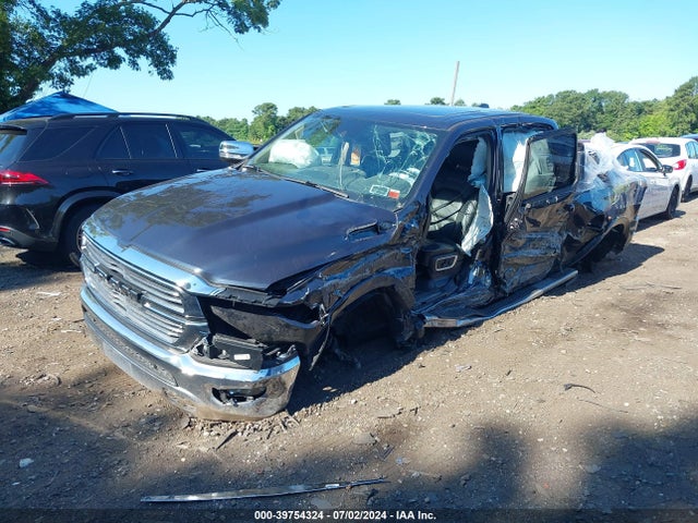 1C6SRFRT7KN682967 RAM 1500 Laramie  4x4 6'4 Box