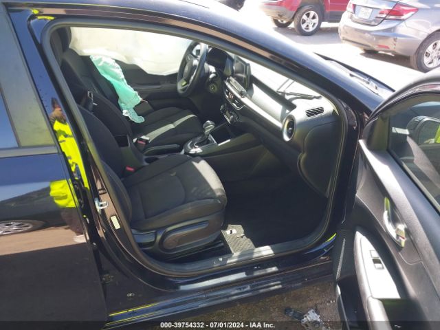3KPF24ADXKE009067 KIA FORTE FE