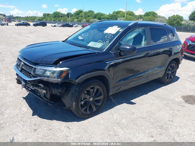 3VVEX7B25PM358115 Volkswagen Taos 1.5t Se