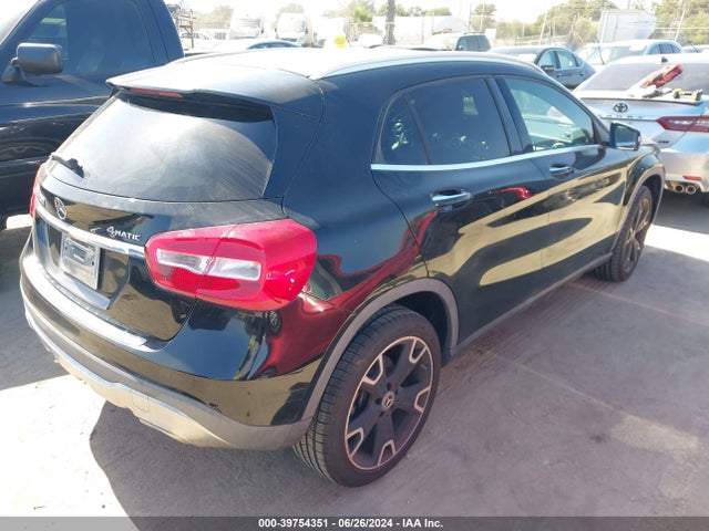 WDCTG4EB8LU027769 Mercedes-Benz GLA 250