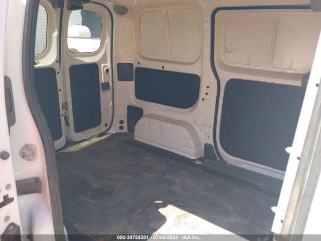 3N6CM0KN2JK694062 Nissan NV200 SV