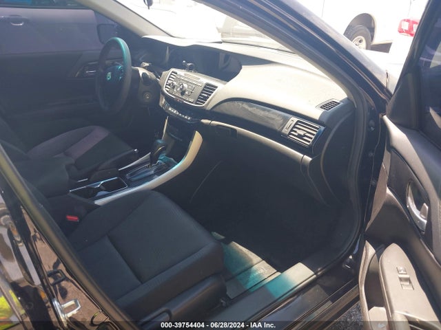 Honda ACCORD LX 2016 1HGCR2F35GA042153 Image 5