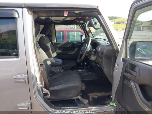 1C4BJWKG3GL307187 Jeep Wrangler Unlimited Sport Rhd