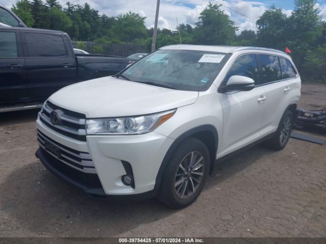5TDJZRFH3KS584485 Toyota Highlander Xle
