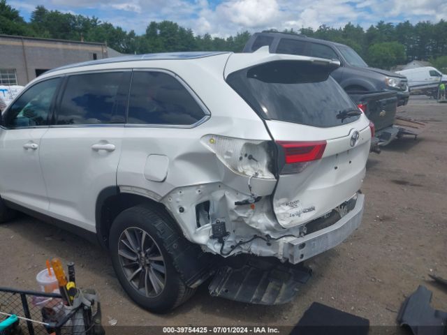 5TDJZRFH3KS584485 Toyota Highlander Xle