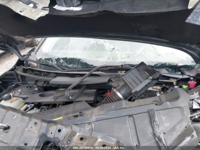 5N1BT3BA2NC686180 Nissan Rogue Sv Fwd