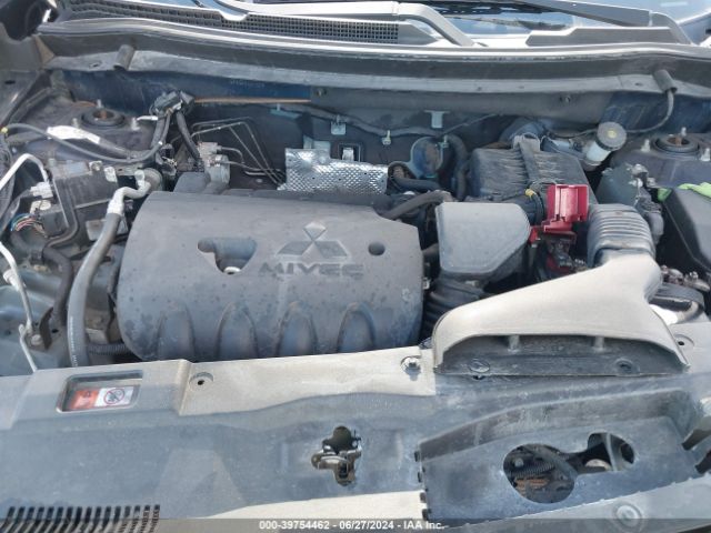 JA4AD3A36EZ001377 Mitsubishi Outlander Se