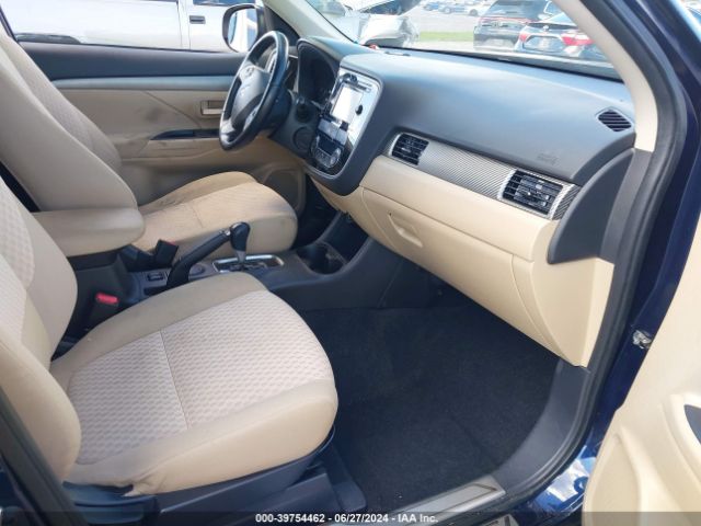 JA4AD3A36EZ001377 Mitsubishi Outlander Se