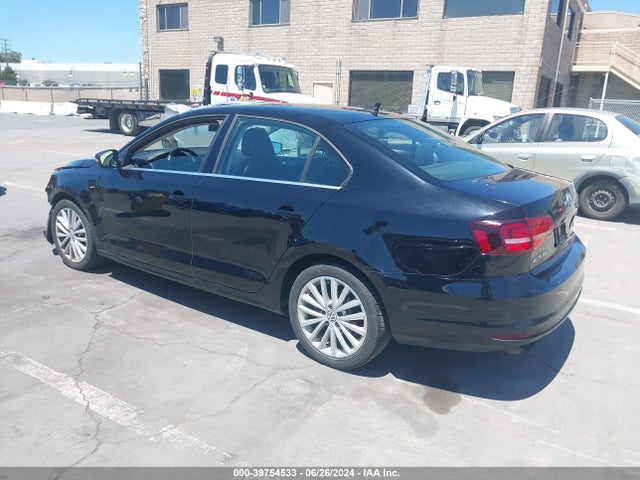 3VWL17AJ4GM217372 Volkswagen Jetta 1.8t Sel