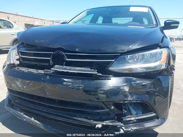 3VWL17AJ4GM217372 Volkswagen Jetta 1.8t Sel