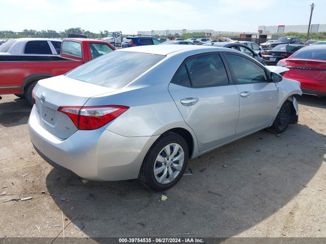 Toyota COROLLA LE 2015 5YFBURHE7FP260878 Image 4