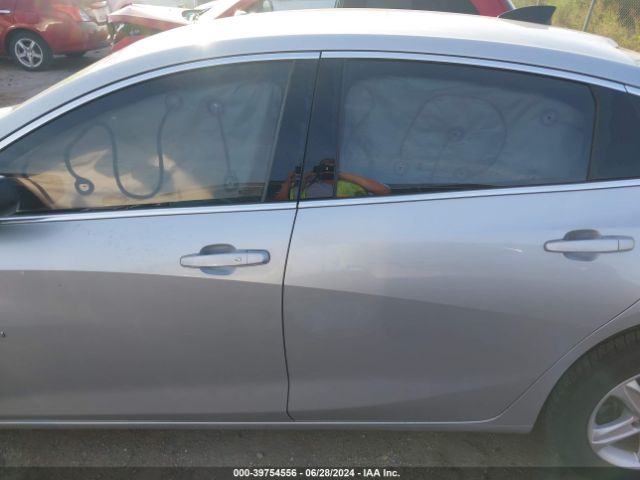 1G1ZB5ST7LF048451 Chevrolet Malibu Fwd Ls