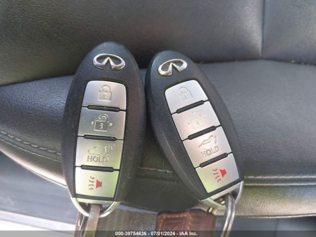 3PCAJ5M18KF131070 Infiniti Qx50 Luxe