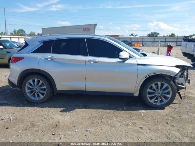3PCAJ5M18KF131070 Infiniti Qx50 Luxe
