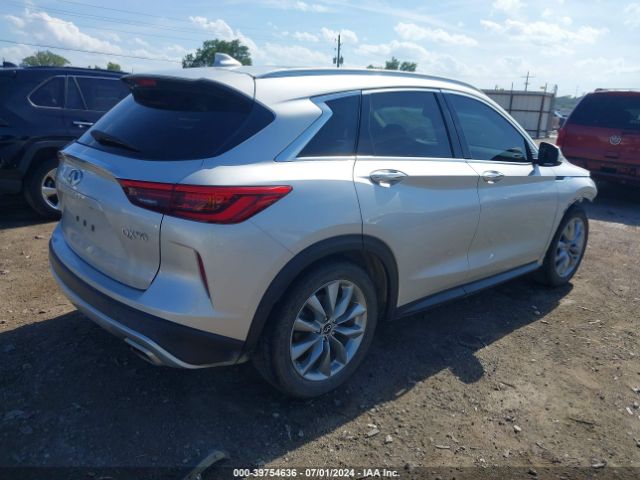 3PCAJ5M18KF131070 Infiniti Qx50 Luxe