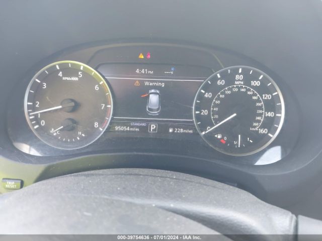 3PCAJ5M18KF131070 Infiniti Qx50 Luxe