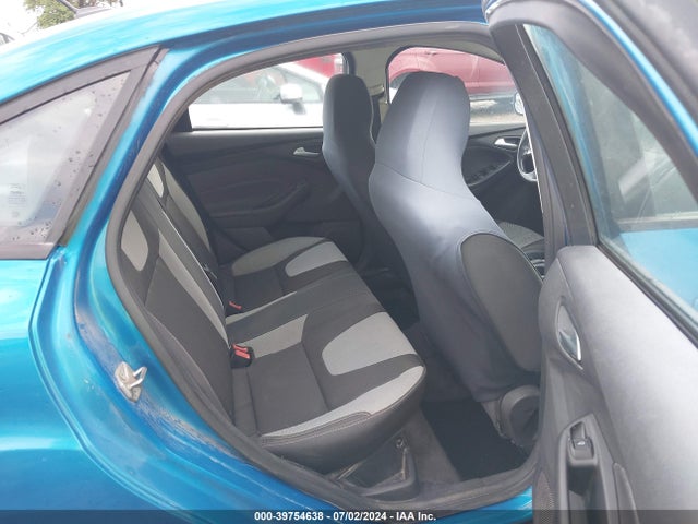 Ford FOCUS SE 2014 1FADP3F28EL340385 Image 8